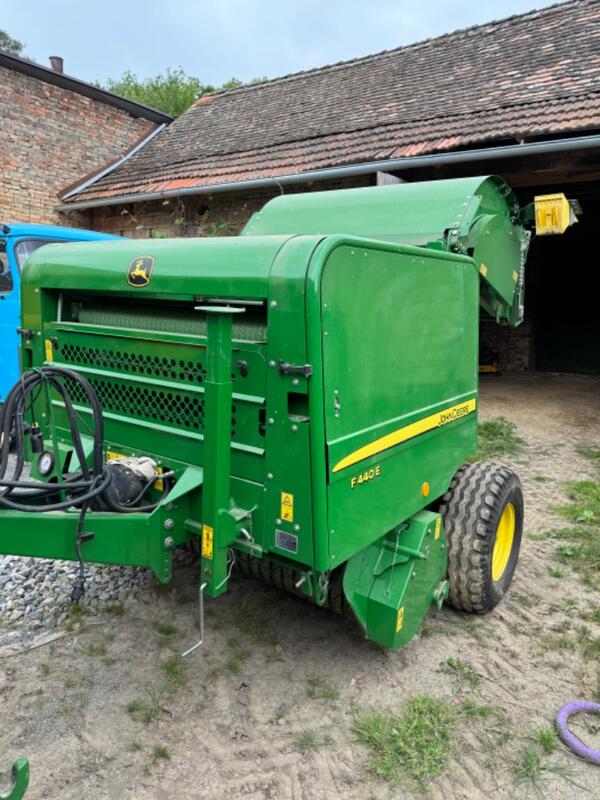 Lis John Deere F440E