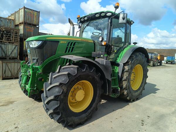 Použitý kolový traktor John Deere 6195R