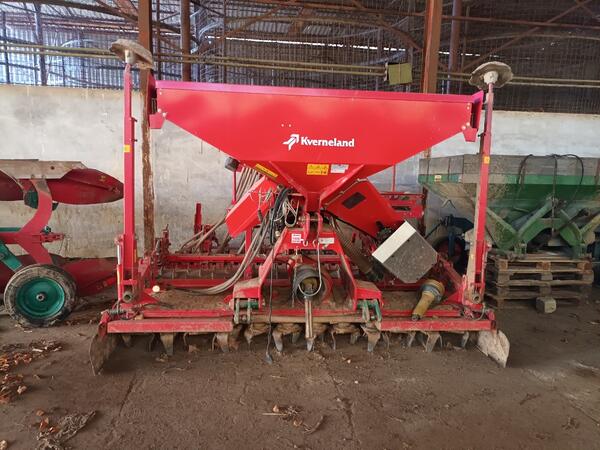 Secí kombinace Kverneland I-drill