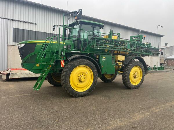 Samochodný postřikovač John Deere 4040i