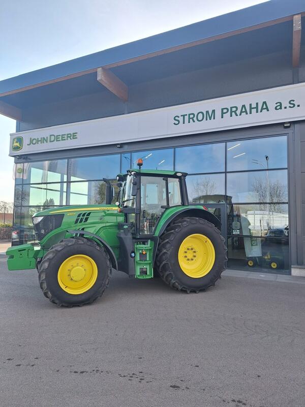 Použitý kolový traktor John Deere 6155M