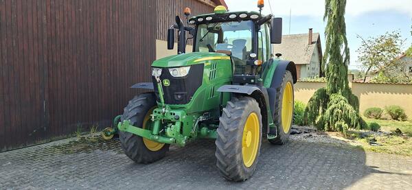 Použitý traktor John Deere 6195R