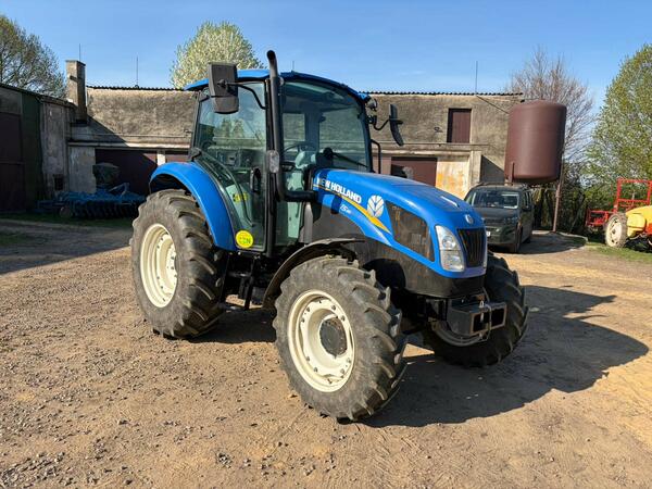 New Holland T5. 85