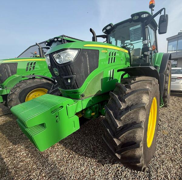 Použitý kolový traktor John Deere 6155M