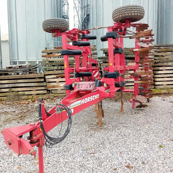 Horsch  Terrano 5FX
