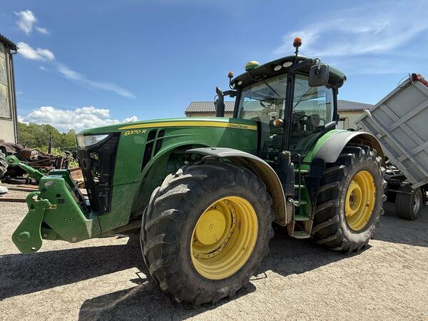 Použitý kolový traktor  JOHN DEERE 8370R