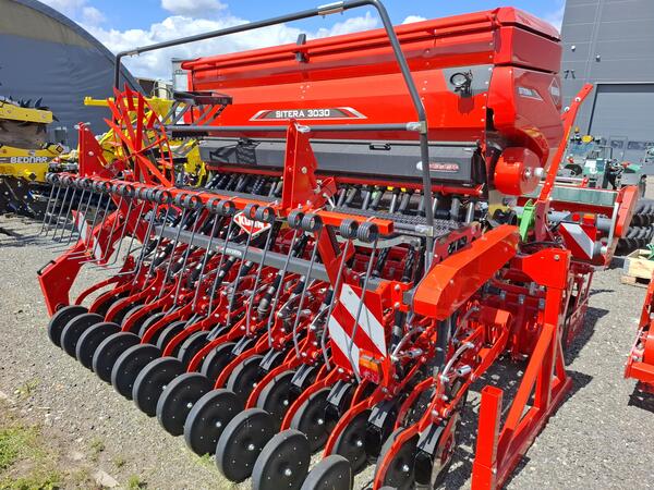 KUHN SITERA 3030 24 M mechanický secí stroj do kombinace s KUHNCD 3020 pasivní disková