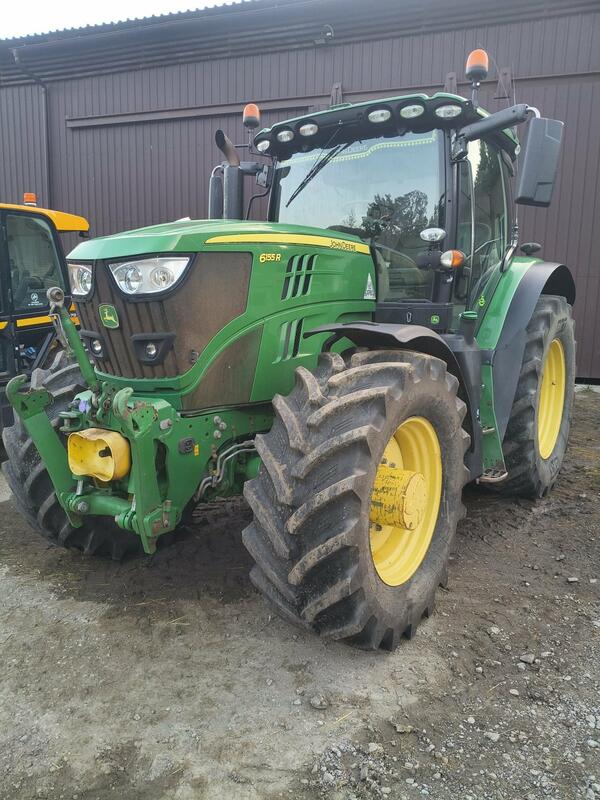 Použitý kolový traktor John Deere 6155R