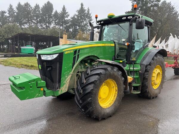 Použitý traktor John Deere 8310R