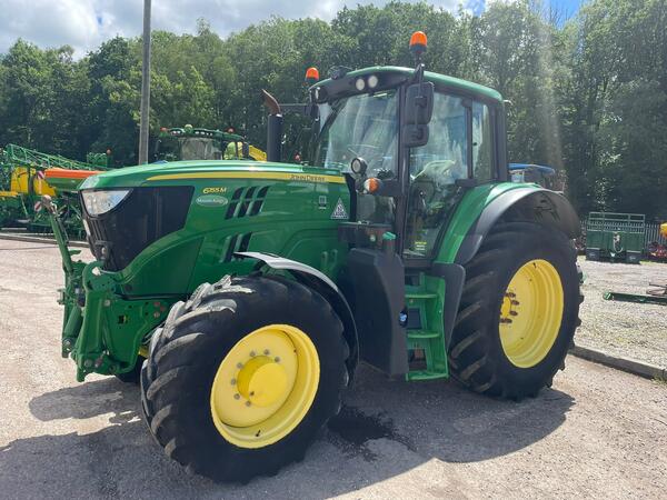 Použitý kolový traktor John Deere 6155M