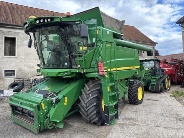 Použitá sklízecí mlátička John Deere T660 HM + lišta 625R