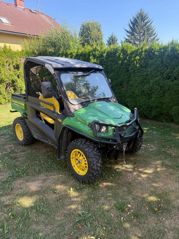 Použité užitkové vozidlo JOHN DEERE GATOR XUV590M