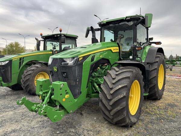 Použitý traktor John Deere 8R410 e-AutoPowr