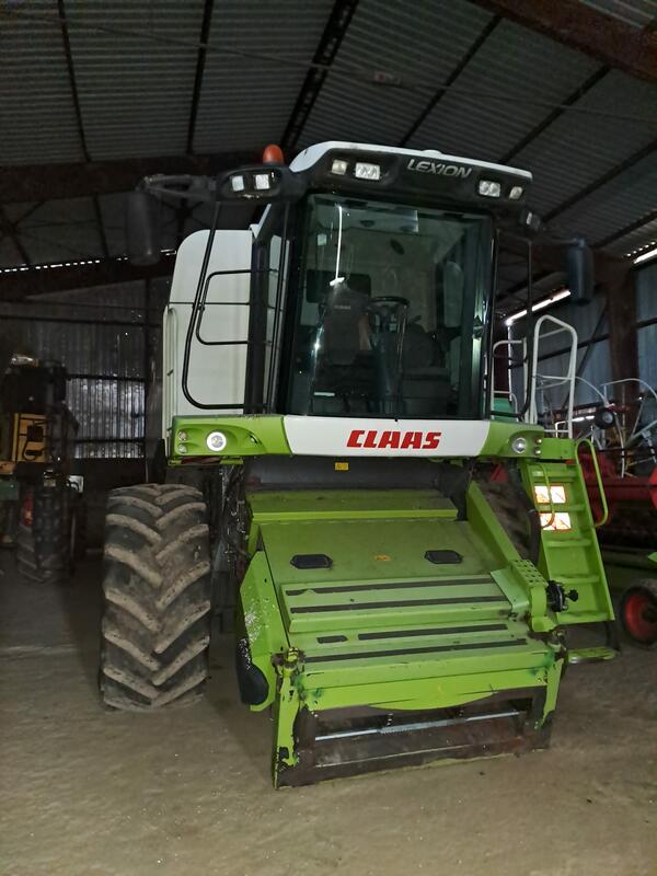 Sklízecí mlátička Claas Lexion 600