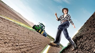 Vstupte do světa precizního zemědělství: Precision AG Essential Package 2025