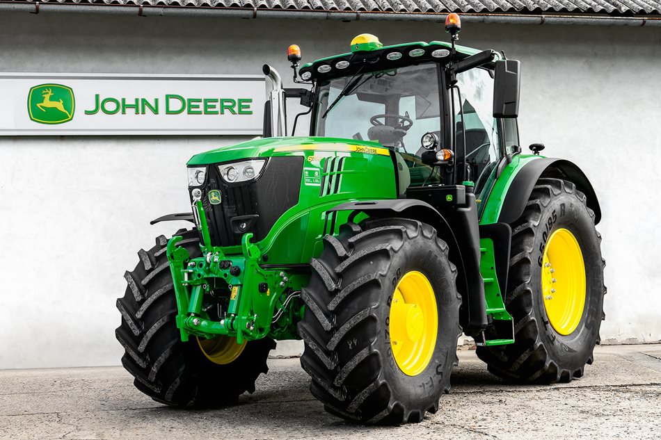John-Deere-6175R-Kovar-Pavel_DSC0280.jpg