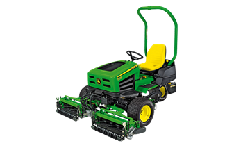 Třívřetenové žací stroje John Deere