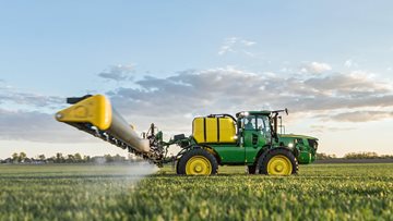 Samojízdné postřikovače John Deere R41i
