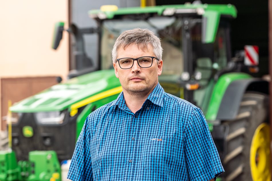 John-Deere-8R410-AgroSumak_DSC5980.jpg John-Deere-8R410-AgroSumak_DSC5980.jpg