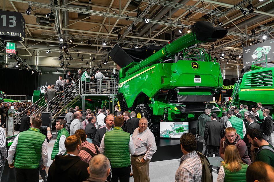 John-Deere-Agritechnica2019_DSC0131.jpg John-Deere-Agritechnica2019_DSC0131.jpg