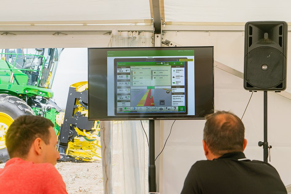 John-Deere-9600i-Jesenice_DSC3438.jpg