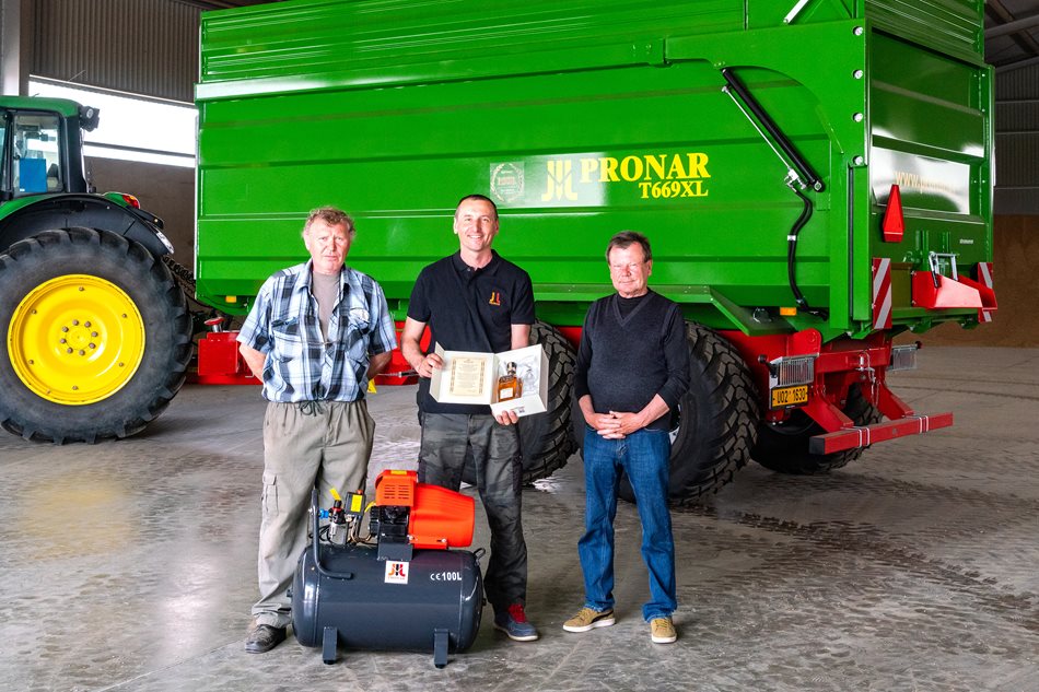 Pronar-T669XL-Agroteam-Cernochov_DSC2106.jpg