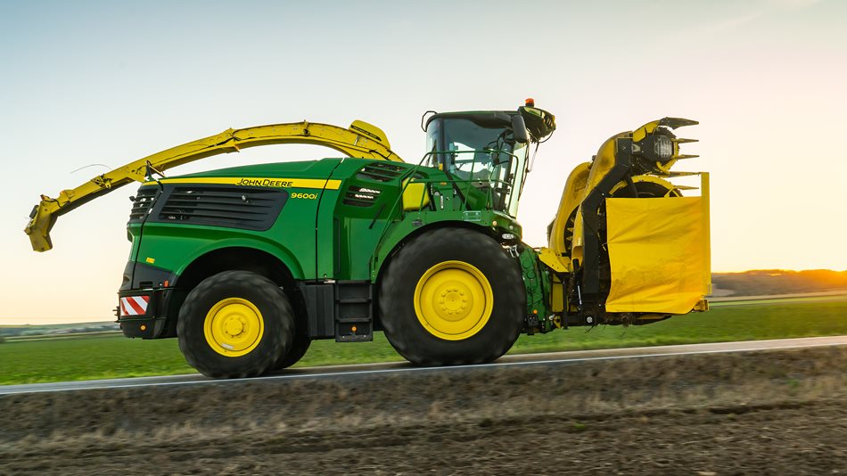 John-Deere-9600i-Senice_DSC2891.jpg John-Deere-9600i-Senice_DSC2891.jpg