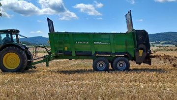 Rozmetadlo statkových hnojiv PRONAR N262/1