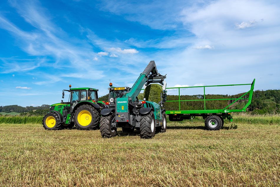John-Deere-6120M-Svacha-Hredle_DSC5530.jpg John-Deere-6120M-Svacha-Hredle_DSC5530.jpg