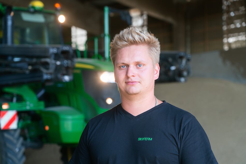 John-Deere-Hilf-Dominik-Stankov_DSC6029.jpg