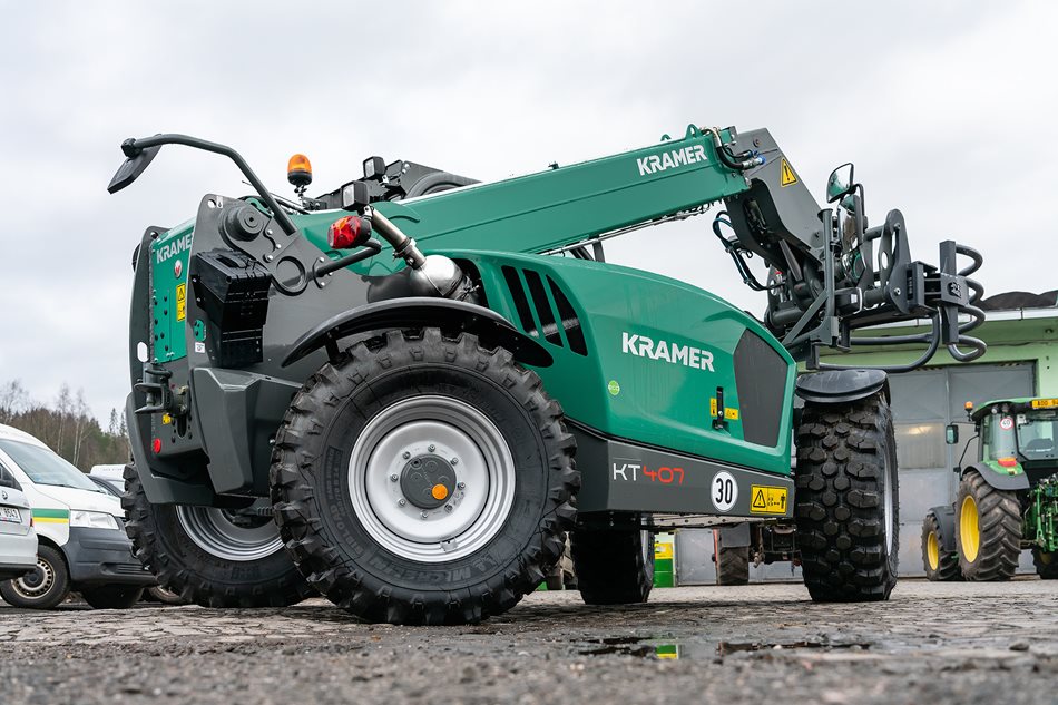 Kramer-KT407-Hampl-Jaroslav_DSC2443.jpg