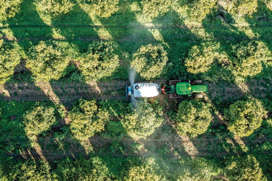 S modelem 5ML využijete moderní výhody precizního zemědělství. Je kompatibilní s naváděcím systémem AutoTrac™ a vybavený dokumentační technologií ISOBUS, která šetří čas.