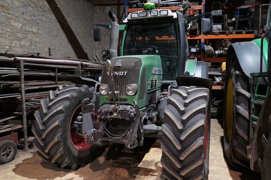 Aby Václav Šrámek zabránil posunu linií, přešel na vyšší úroveň signálu SF-RTK, díky čemuž zůstávají linie i po několika měsících na stejném místě.