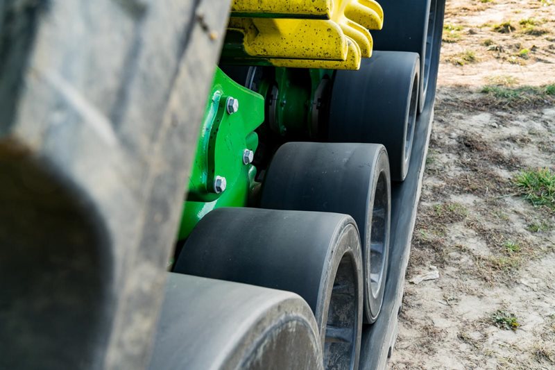 John-Deere-S785-demo-Habry_DSC2773.JPG John-Deere-S785-demo-Habry_DSC2773.JPG