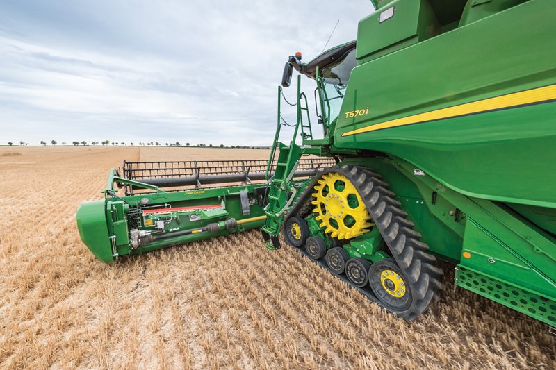 John-Deere-T-gallery-19.jpg John-Deere-T-gallery-19.jpg