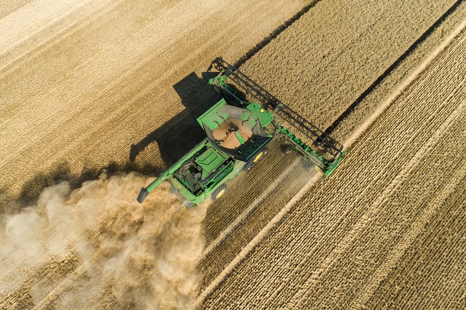 John-Deere-X9-1100-1.jpg John-Deere-X9-1100-1.jpg