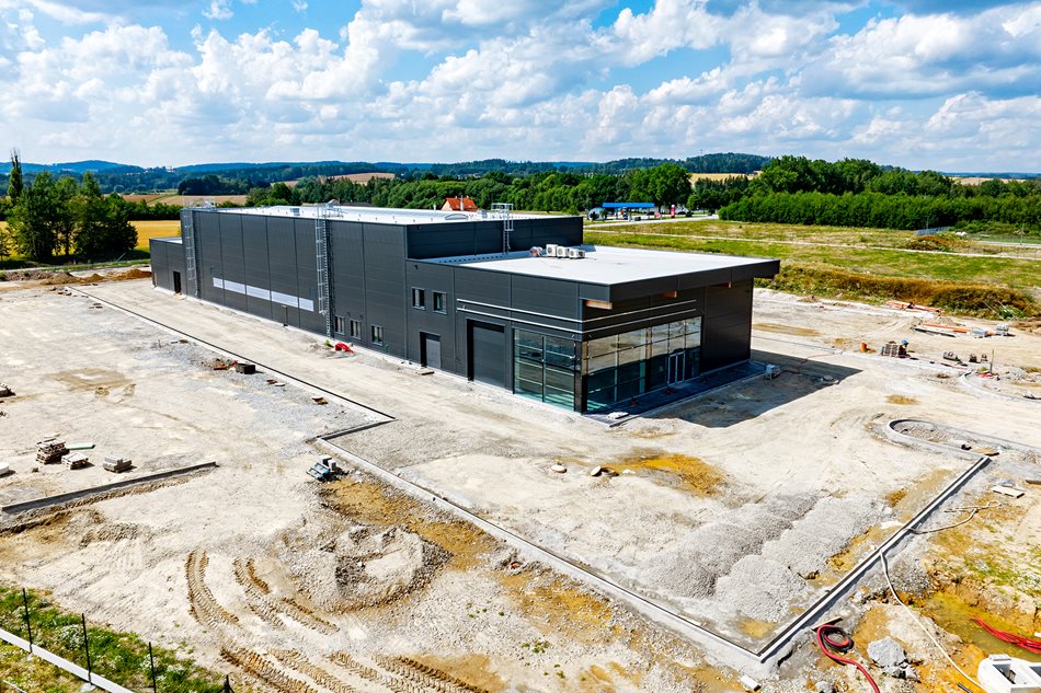 Nová servisní hala v Nové Včelnici s celkovou plochou bezmála 1000 m2