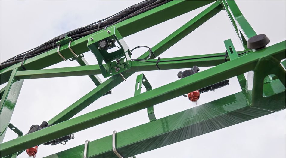john-deere_See-and-Spray.jpg