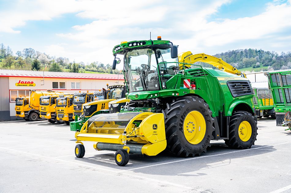 Důležitým faktorem při výběru první řezačky John Deere byly moderní technologie pro precizní zemědělství