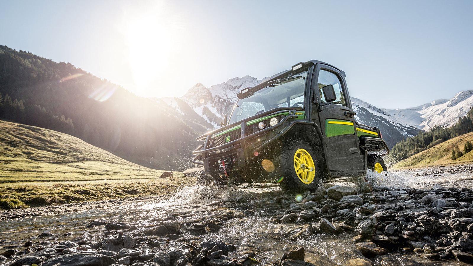 XUV835M-topimage.jpg
