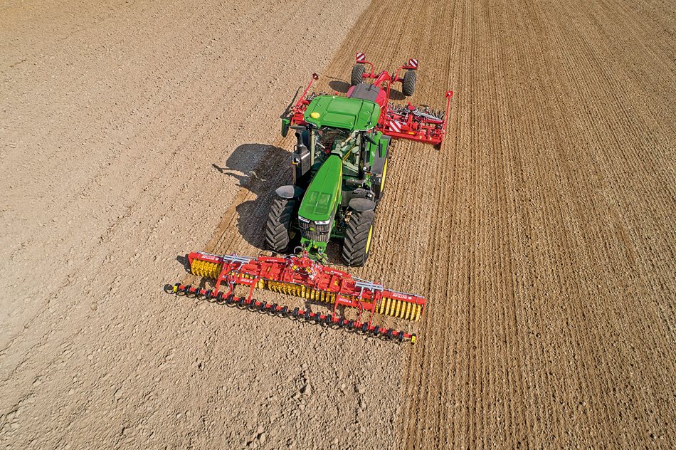 John-Deere-7R330-2.jpg John-Deere-7R330-2.jpg