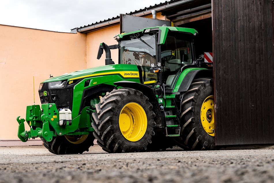 John-Deere-8R410-AgroSumak_DSC5986.jpg John-Deere-8R410-AgroSumak_DSC5986.jpg