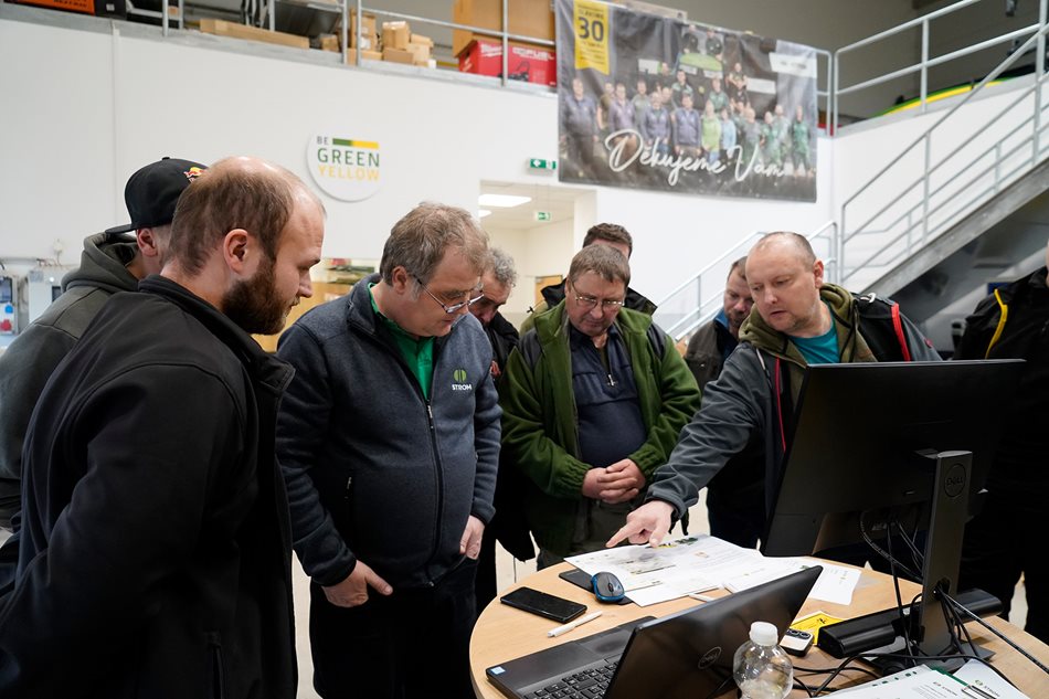 Zaměření na individuální přístup byl patrný i tady, účastníci si mohli zvolit s jakým druhem převodovky reálně pracují a řešit tak situace pouze s nimi.