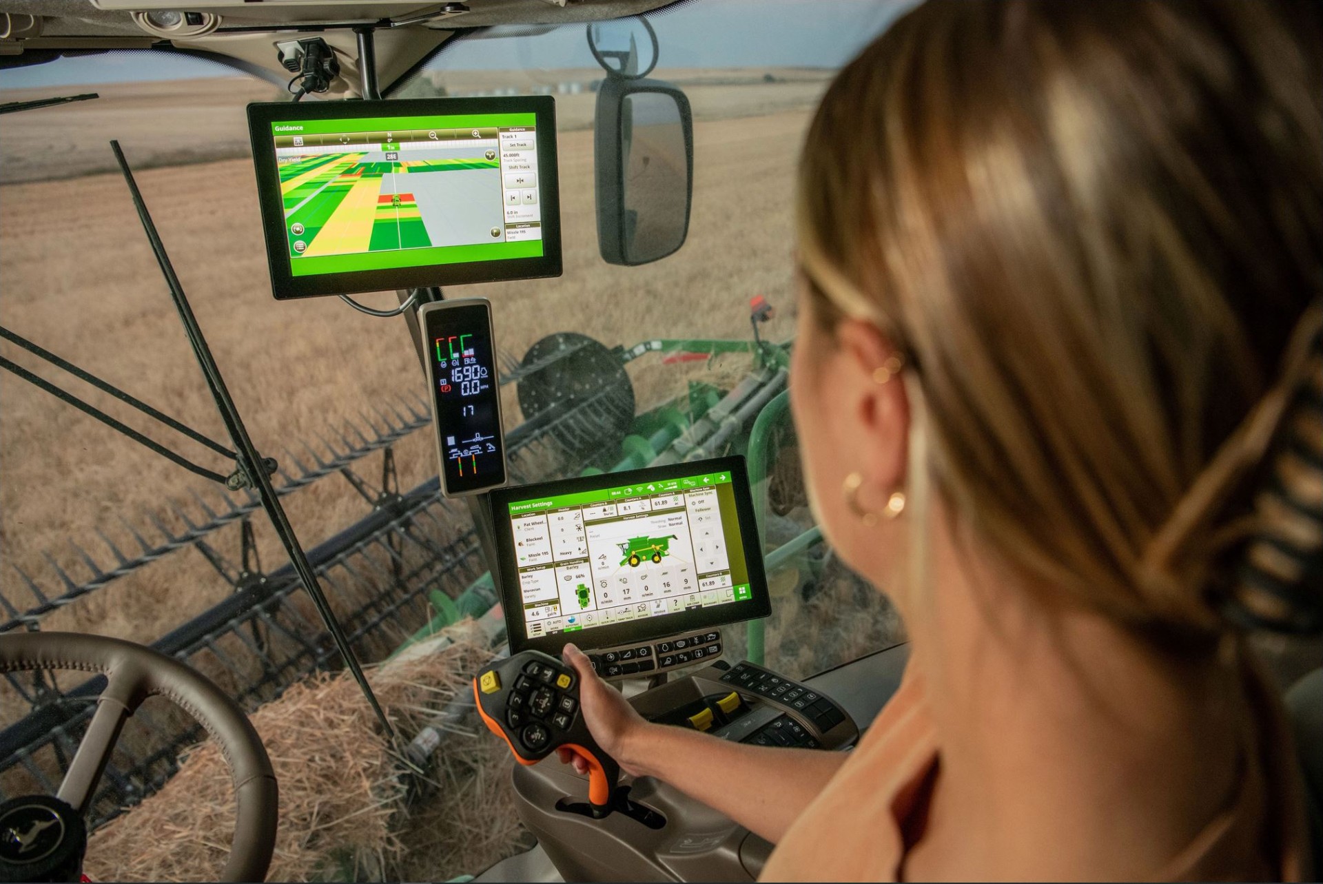 Nová řada displejů John Deere G5