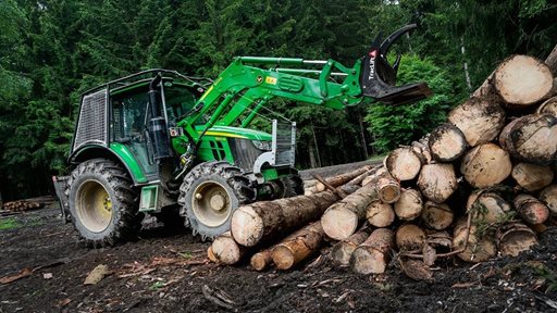 TraktorJohn Deere řady 6M